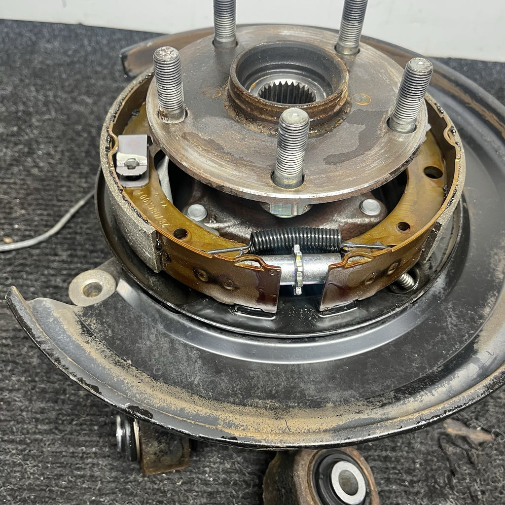 ☑️ 2015-2021 SUBARU WRX AWD REAR RIGHT SIDE SPINDLE KNUCKLE & WHEEL HUB OEM