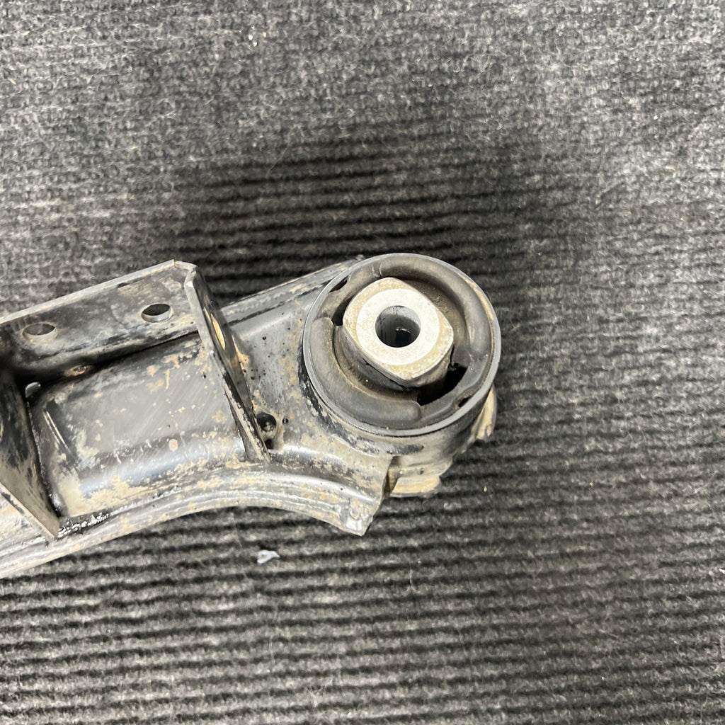 ☑️ 1998-2002 BMW Z3 Roadster Coupe Rear Subframe Carrier OEM