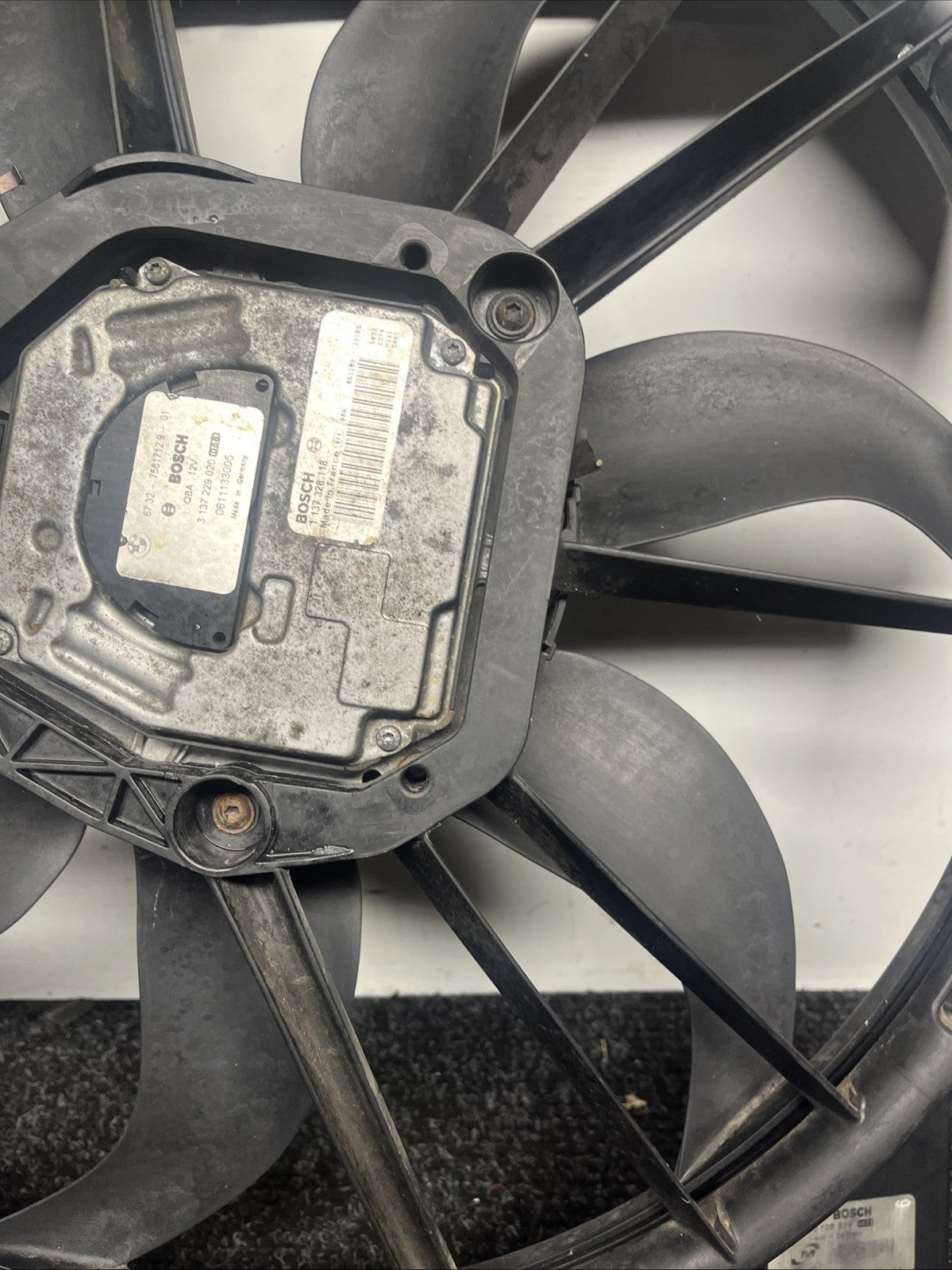 ☑️ 07-13 OEM BMW E88 E90 E92 N54 N55 Engine Radiator Cooling Auxiliary Fan 600W