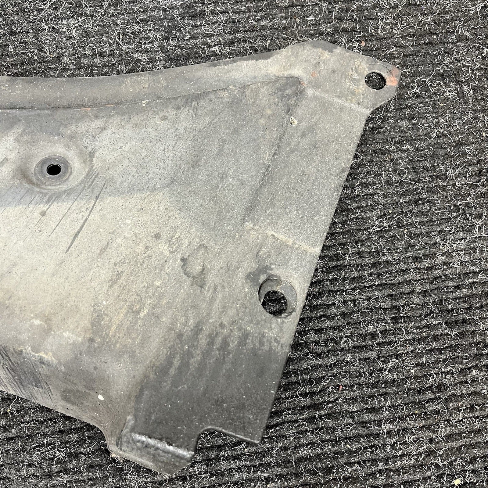 ☑️ 08-13 OEM BMW E92 E93 M3 Front Right Passenger Bottom Arch Liner Cover Panel