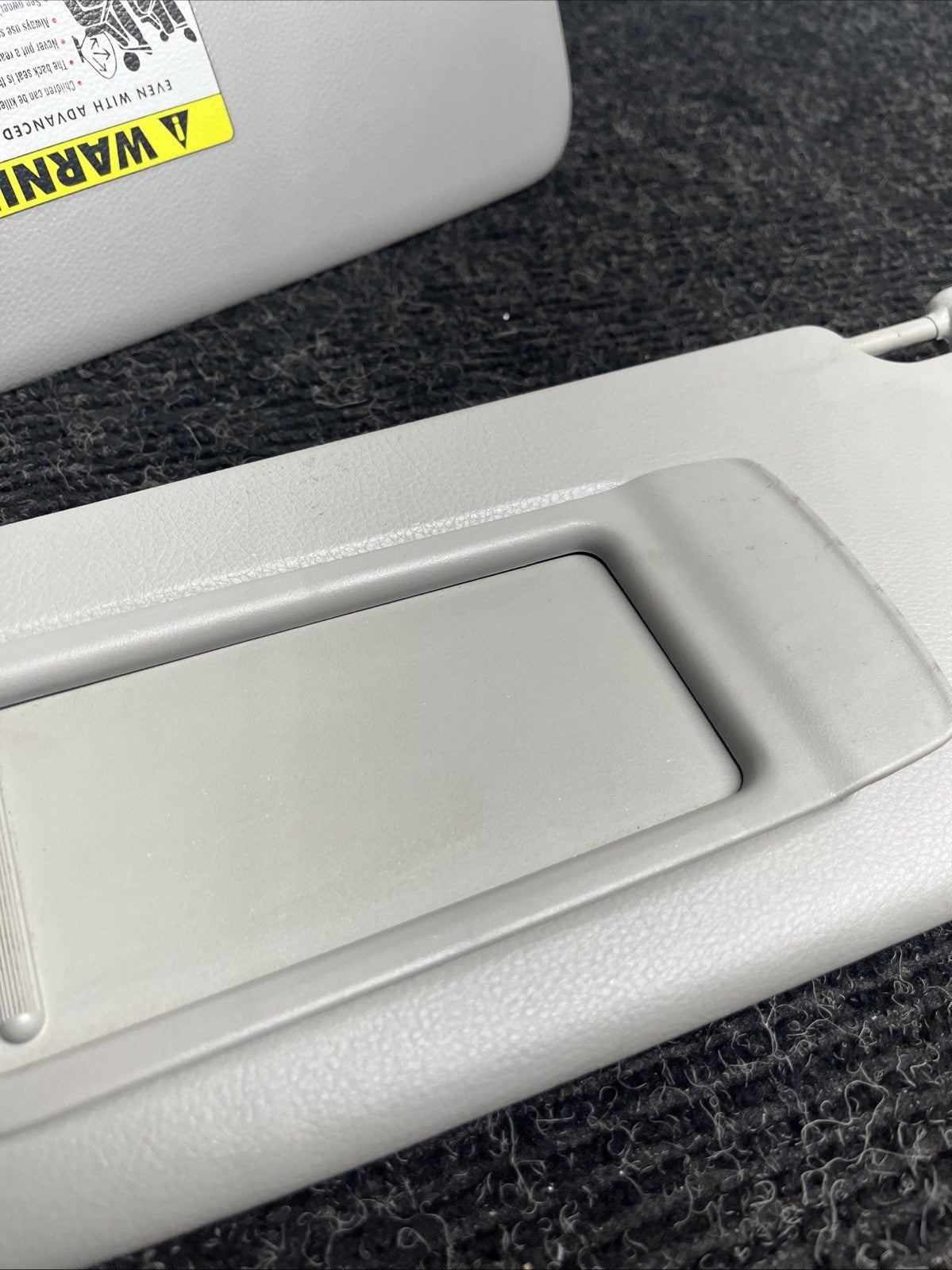 ☑️ 2006-2011 BMW E90 Sun Visor Shade Set Visors Left Right Pair Gray OEM