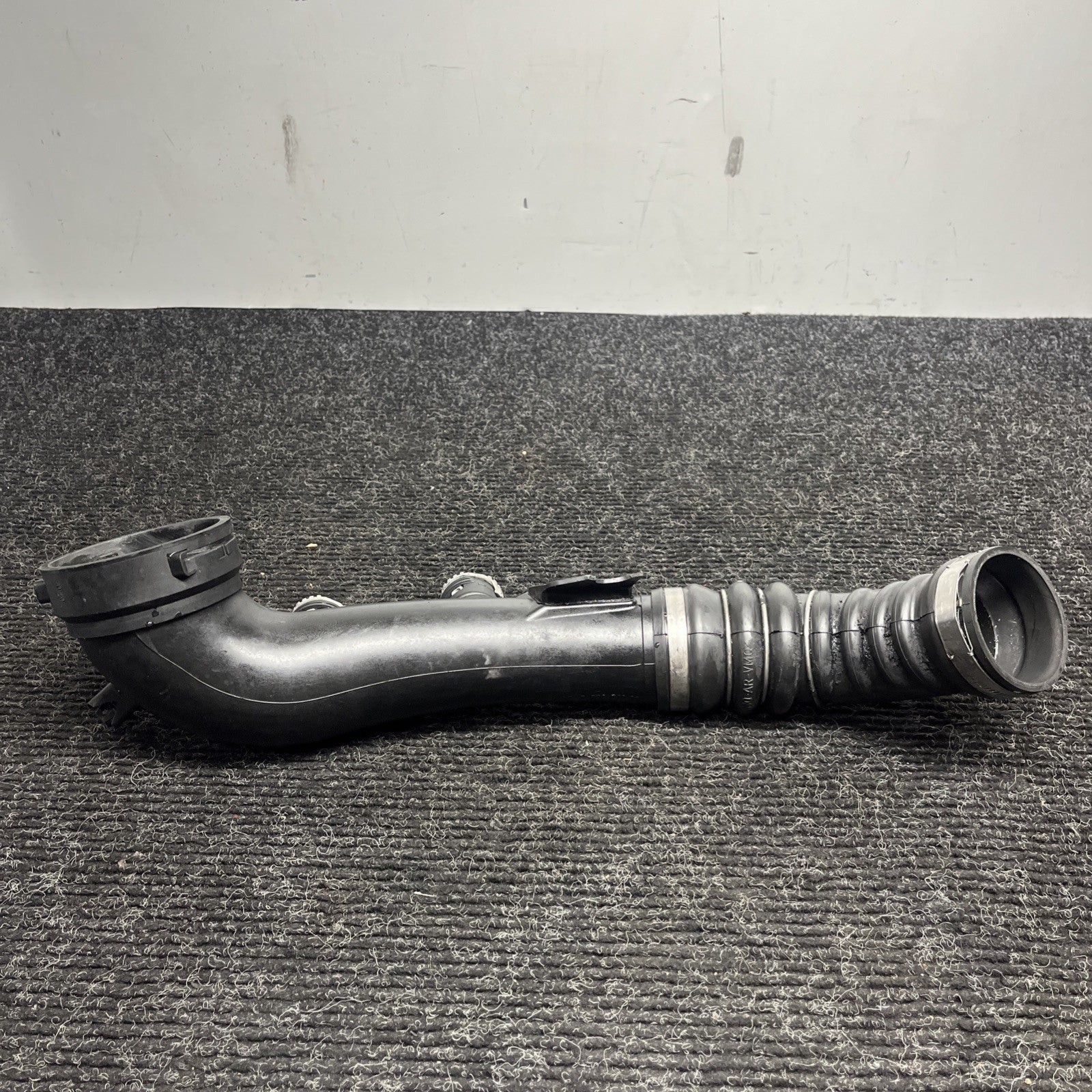☑️ 07-10 BMW E90 E92 E93 335 N54 Charge Pipe Air Induction Diverter Pipe OEM