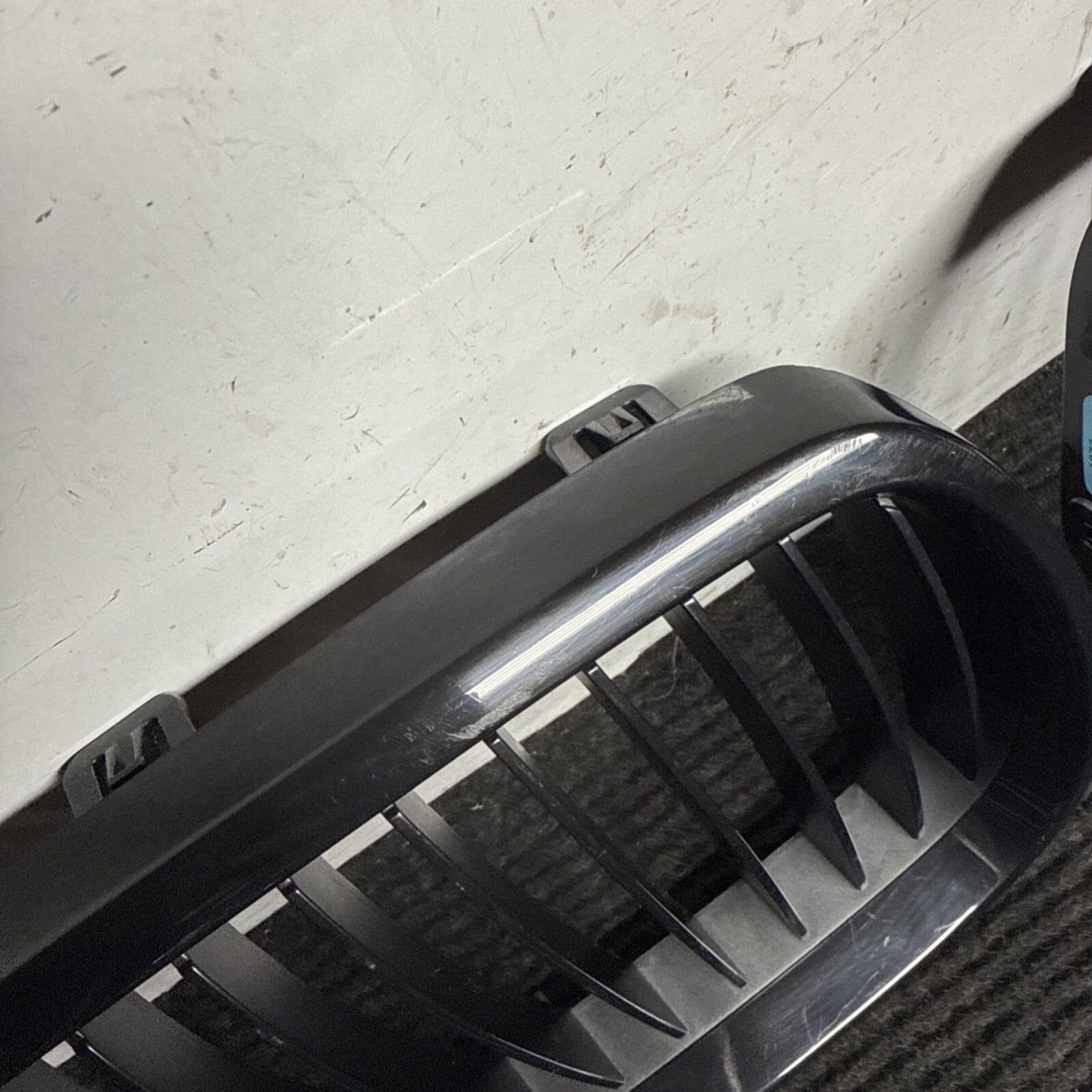 ☑️ 07-10 BMW E92 E93 328I 335I SET FRONT BUMPER LEFT & RIGHT KIDNEY GRILLE OEM