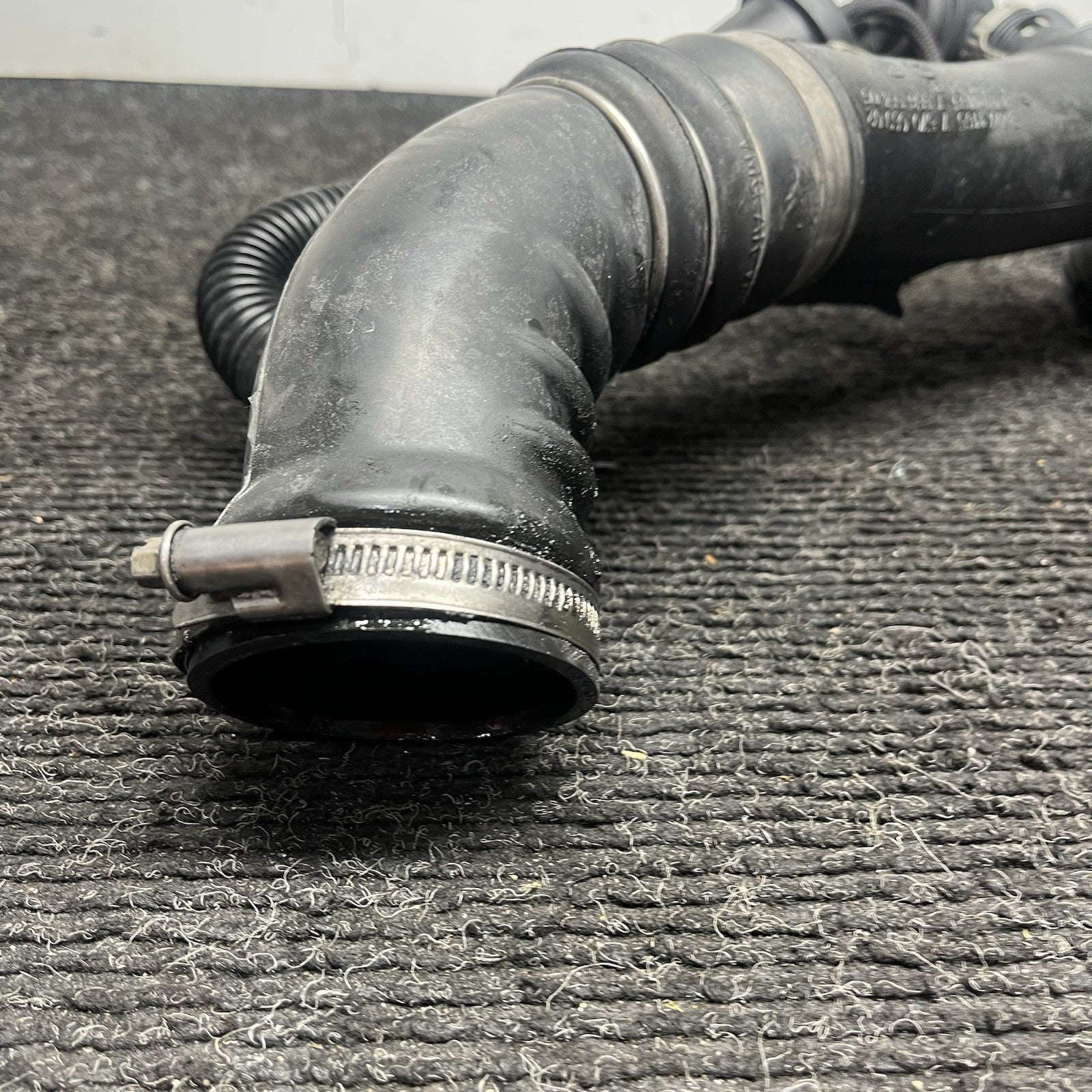 ☑️ 07-10 BMW E90 E92 335 N54 Charge Pipe Air Induction Diverter Pipe OEM