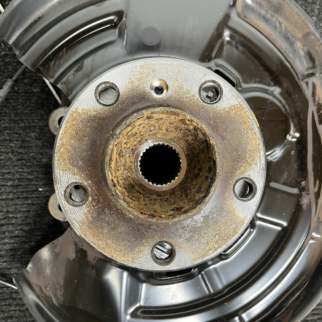 ☑️ 14-21 BMW 228i 230i M235i M240i F22 REAR LEFT DRIVER SPINDLE KNUCKLE HUB
