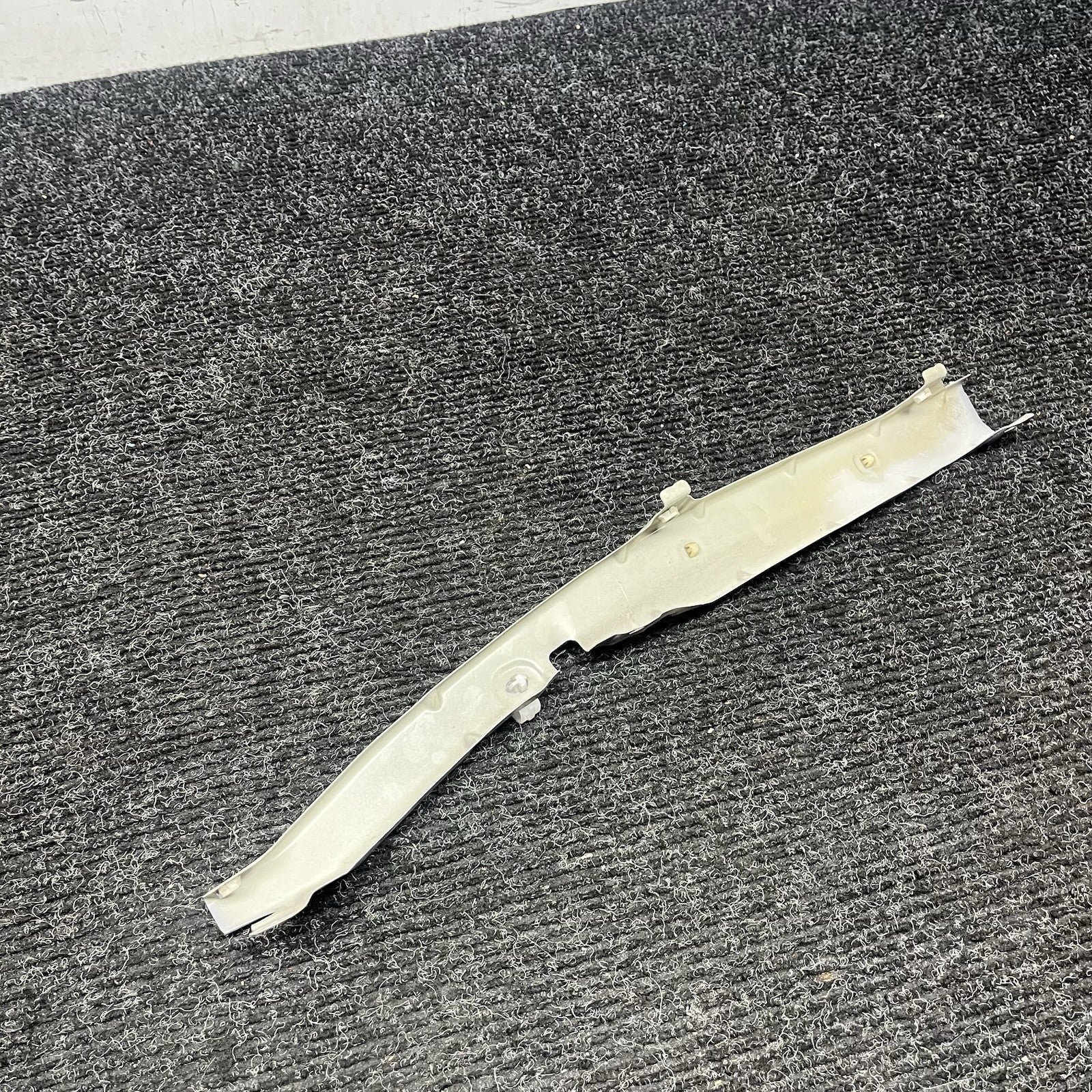 ☑️ 2013-19 Scion FRS Subaru BRZ 86 Front LH Left Side Fender Bracket OEM