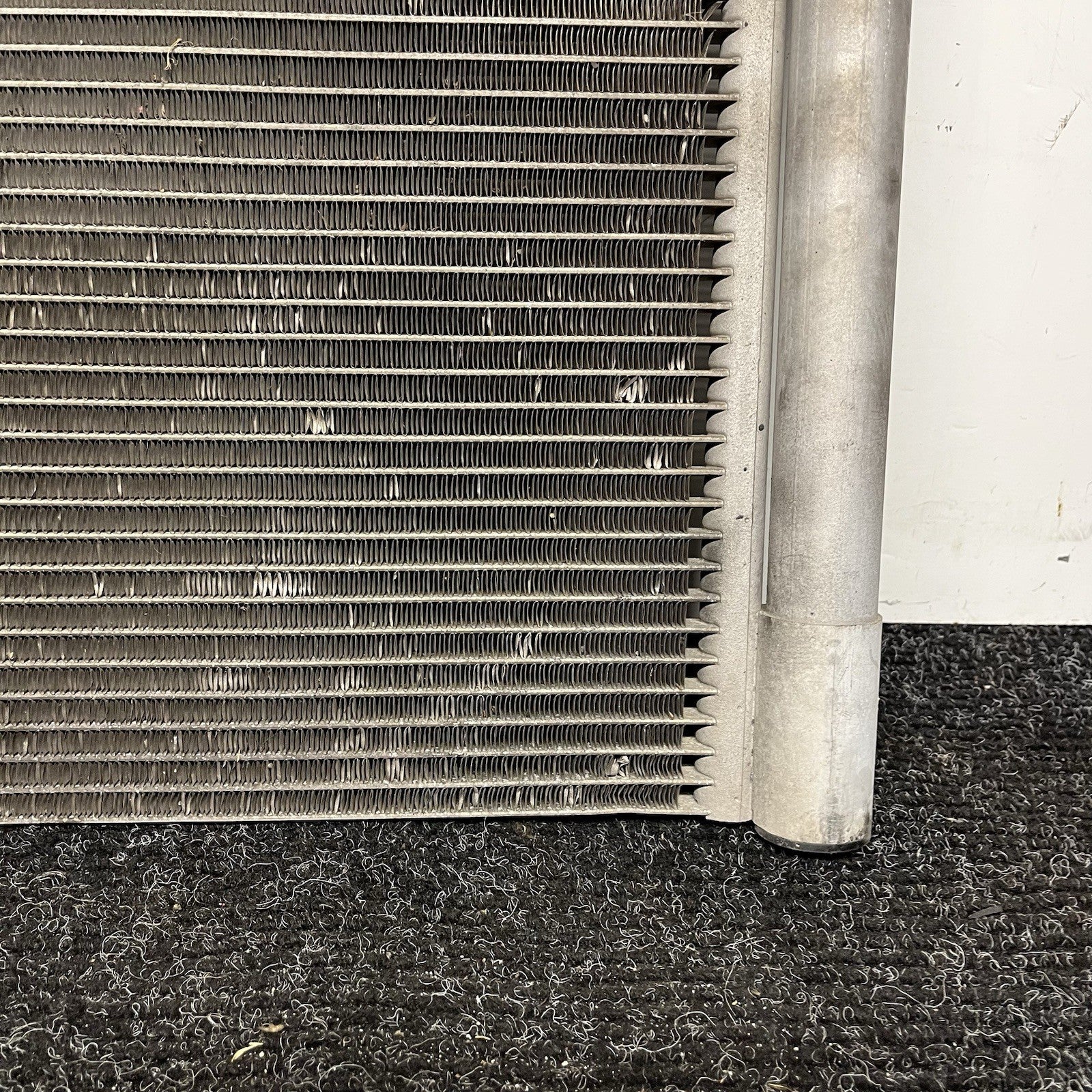 ☑️ 10-13 BMW X5 E70 AC Condenser Radiator OEM