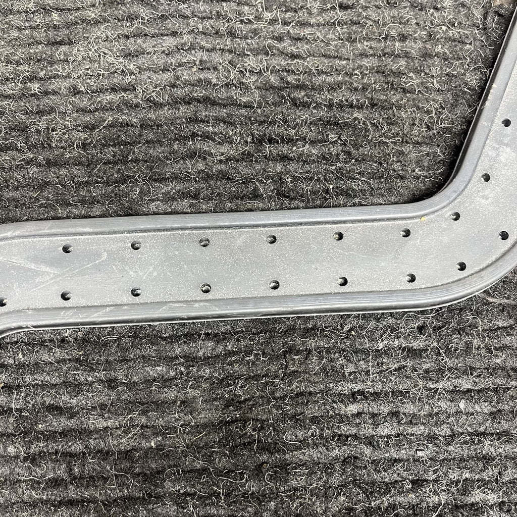☑️ 2008-2013 BMW 128i 135i Coupe Battery Protection Bar Bracket Holder Tie OEM