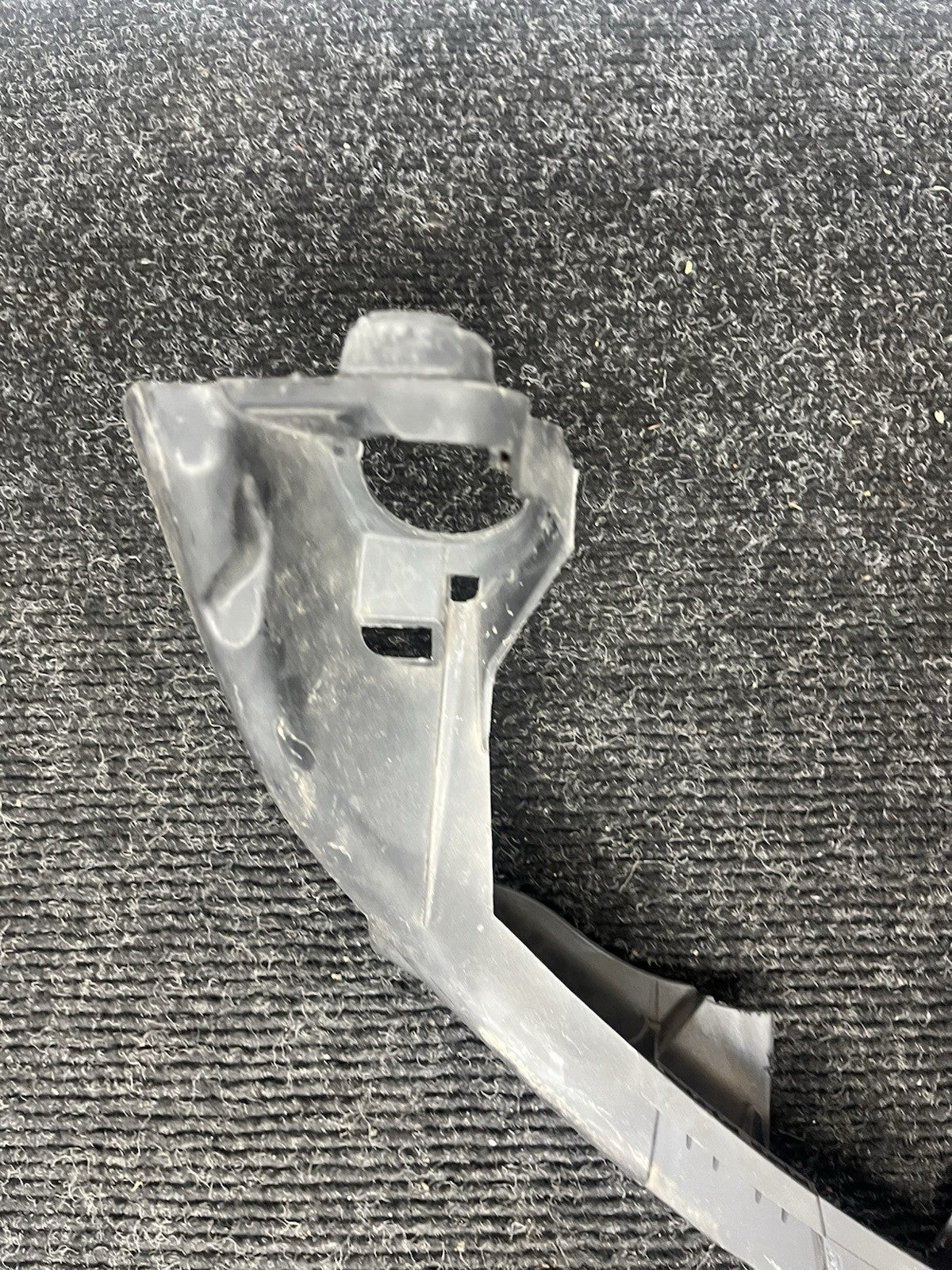 ☑️08-13 BMW E90 E92 E93 M3 OEM Passenger RightHeadlight Bracket Carrier Mount RH