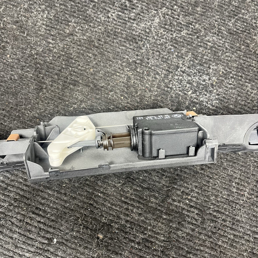 ☑️ 07-13 OEM BMW E93 328i 335 M3 Convertible Trunk Lock Mechanism Latch Catch