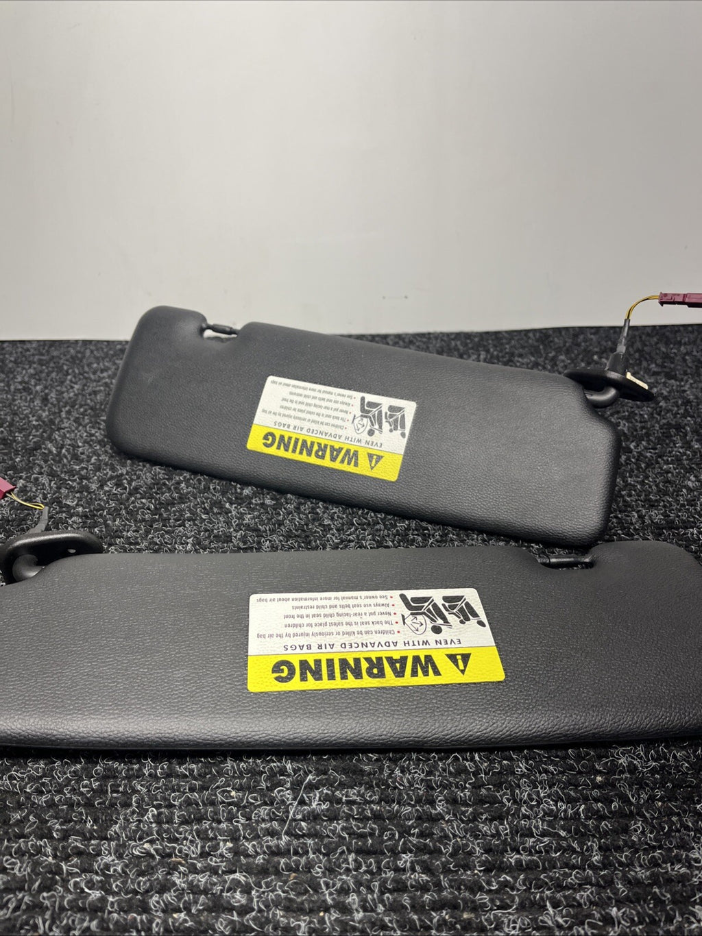☑️ 07-13 OEM BMW E88 E93 128 328 335 M3 Convertible Driver Passenger Visor SET