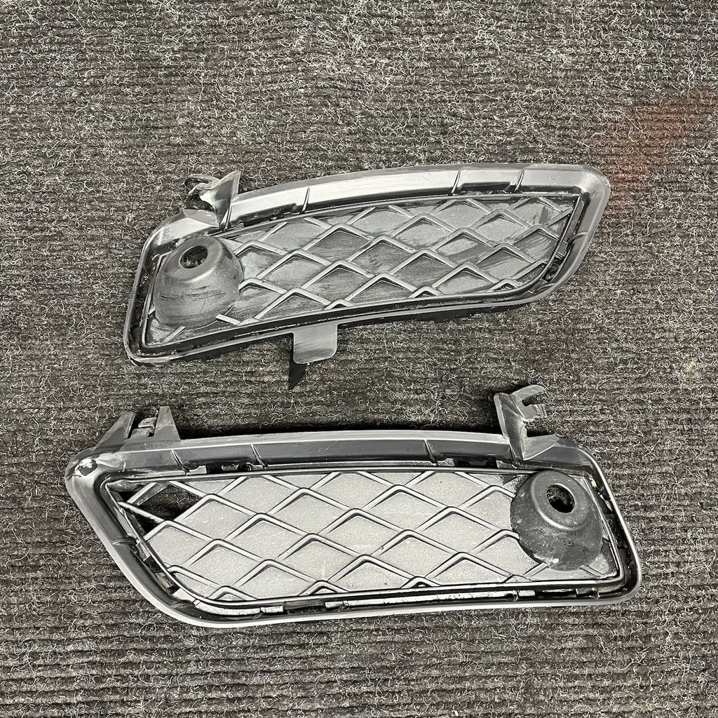 ☑️ 11-14 BMW X3 F25 FRONT LEFT & RIGHT LOWER BUMPER GRILLE TRIM SET 2 (FOR PDC)