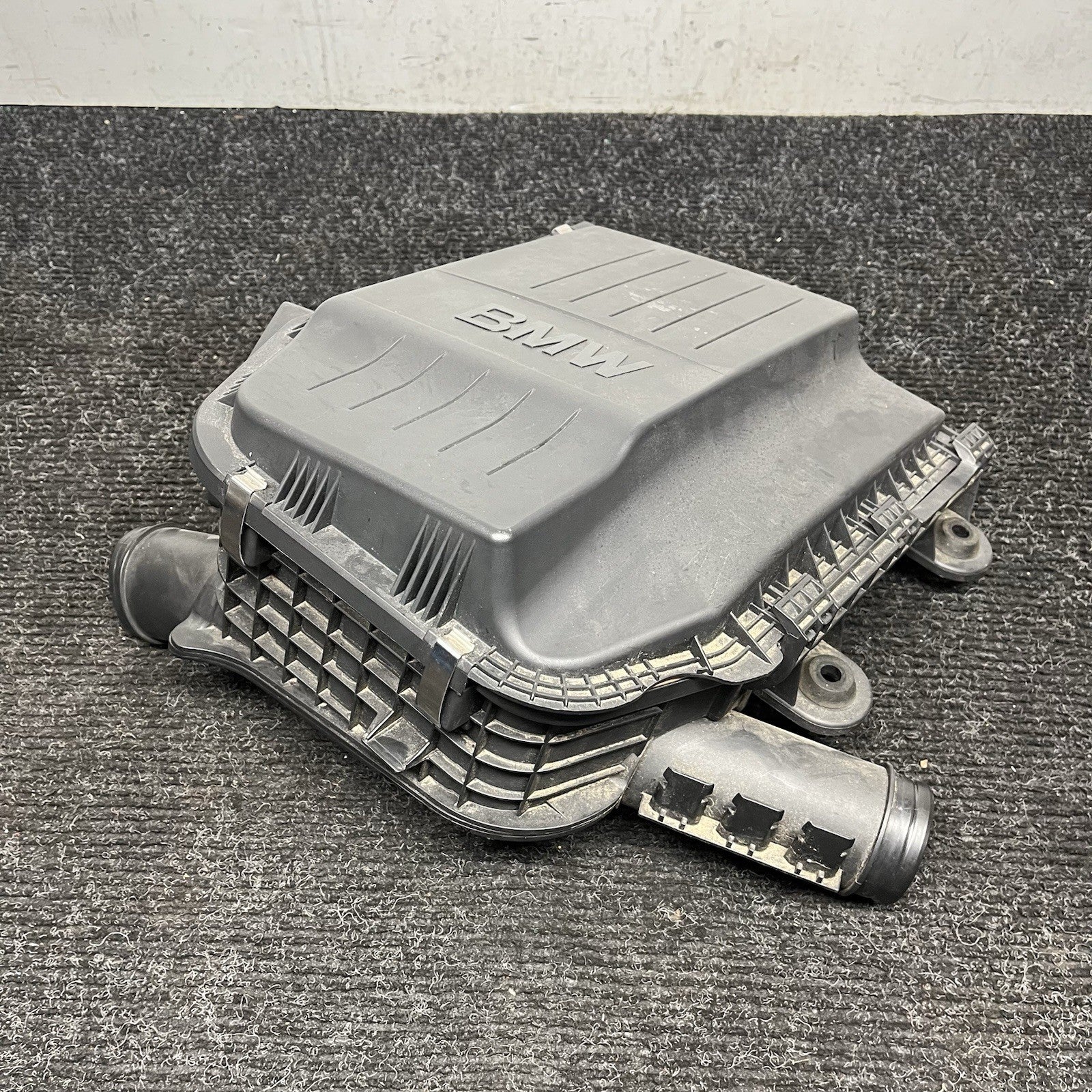 ☑️ 07-13 OEM BMW E82 E88 E90 E92 E93 335 N54 AirBox Air Box Filter Housing