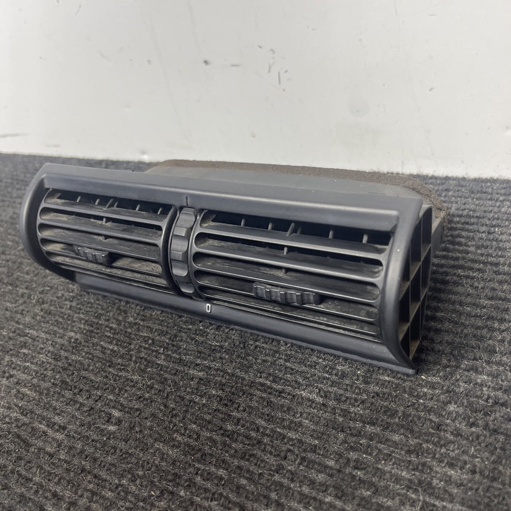 ☑️ 96-02 BMW Z3 FRONT CENTER CONSOLE DASHBOARD CENTER AIR VENT OEM