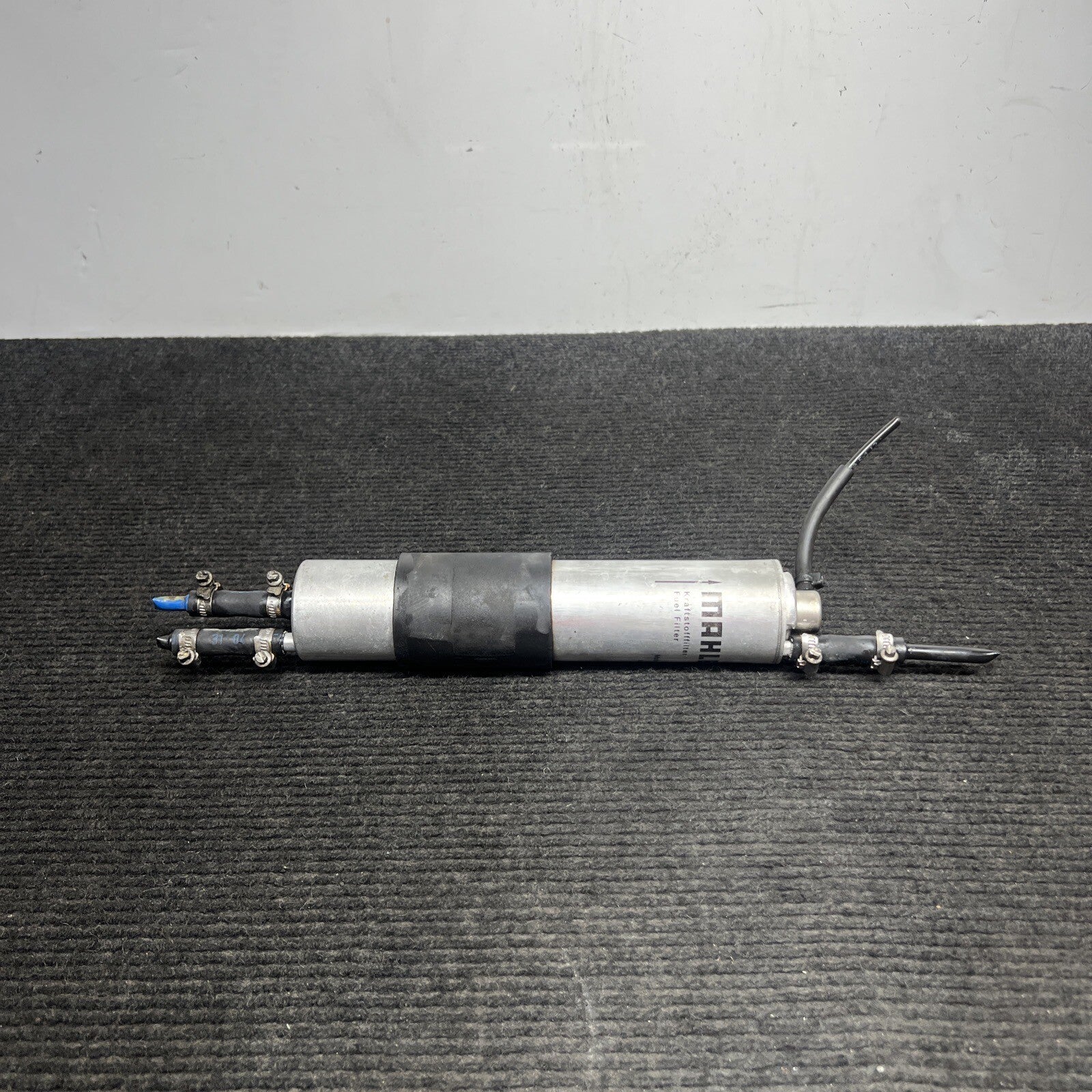 ☑️ 01-06 OEM BMW E46 ZHP 3.2L M54 FUEL FILTER & PRESSURE REGULATOR 028160597