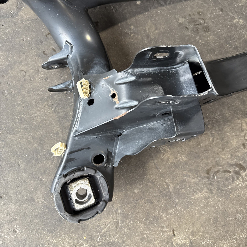 ☑️ 12-15 BMW 335i 328i F30 REAR SUSPENSION CROSSMEMBER SUBFRAME FRAME MOUNT OEM