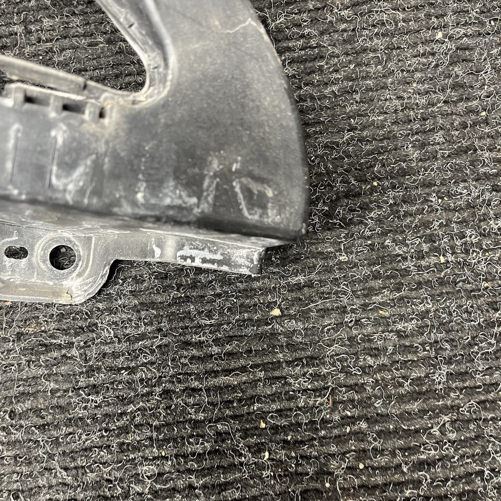 ☑️ 2013 Subaru FRS Passenger FR Headlight Bracket Assembly Trim OEM