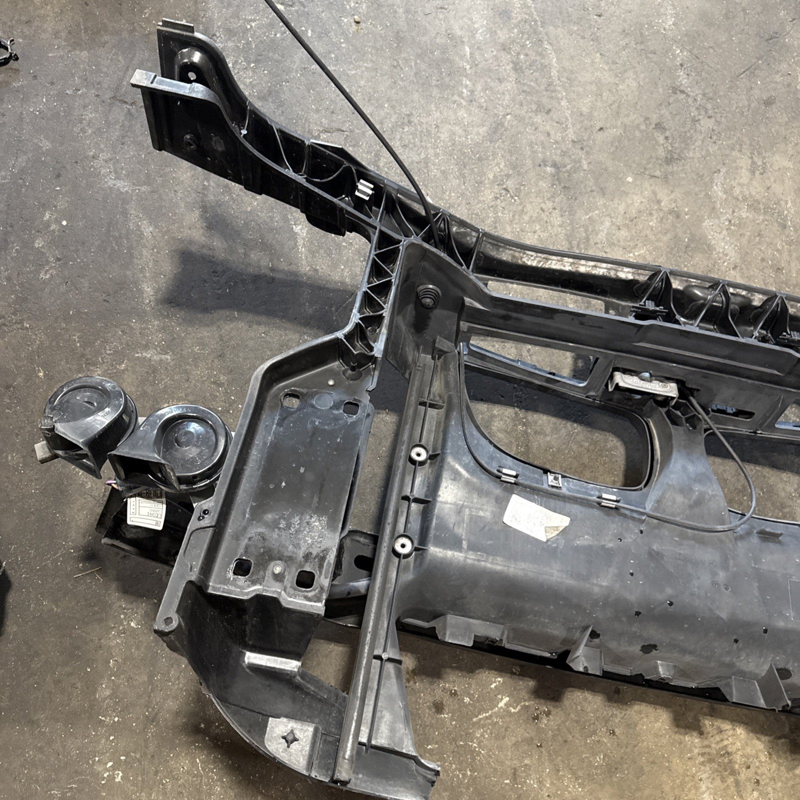 ☑️ Front Core Radiator Support OEM BMW E82 E88 135i 128i W/ REINFORCEMENT BAR