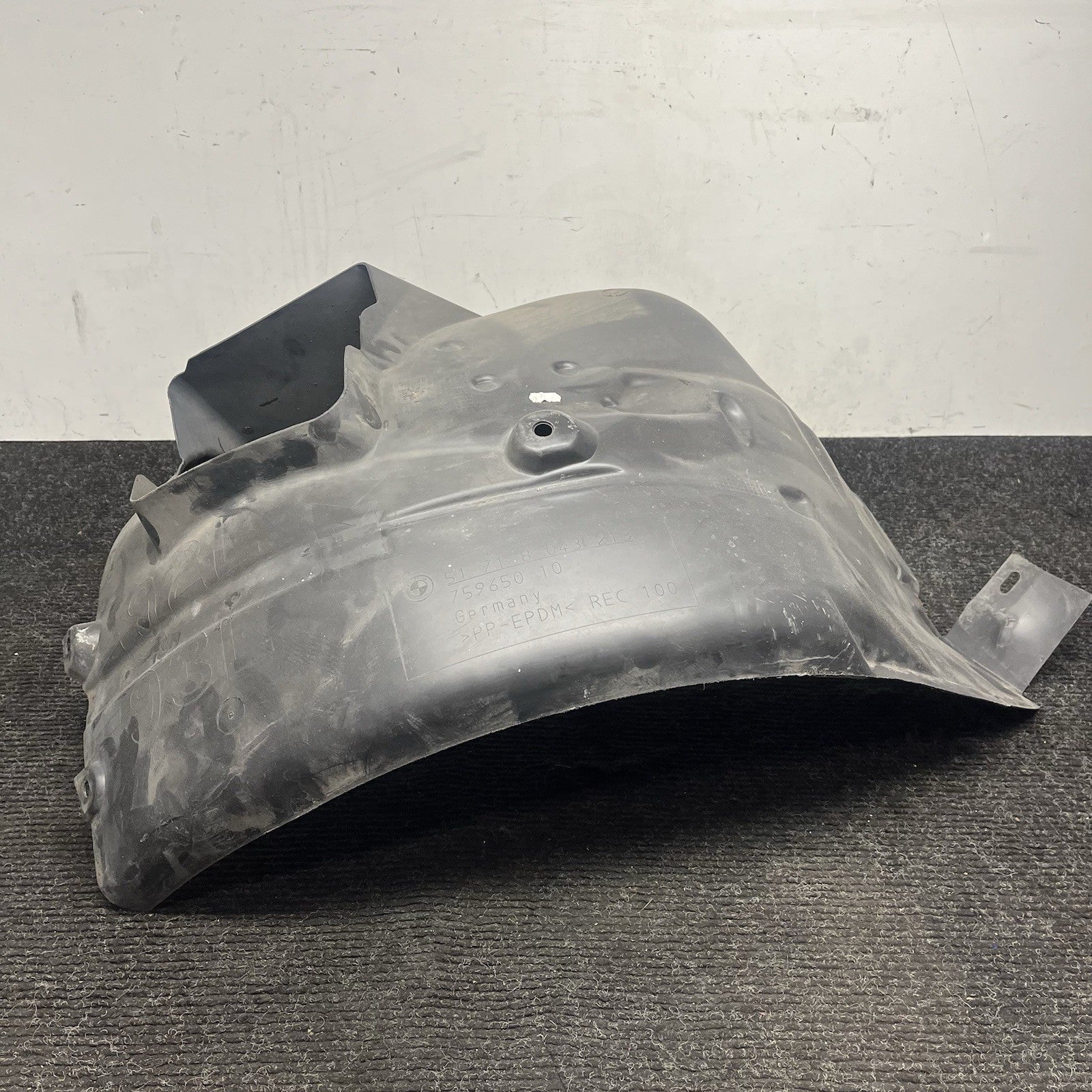 ☑️ 08-13 OEM BMW E92 E93 M3 Front Driver Fender Liner Wheel Splash Shield Guard