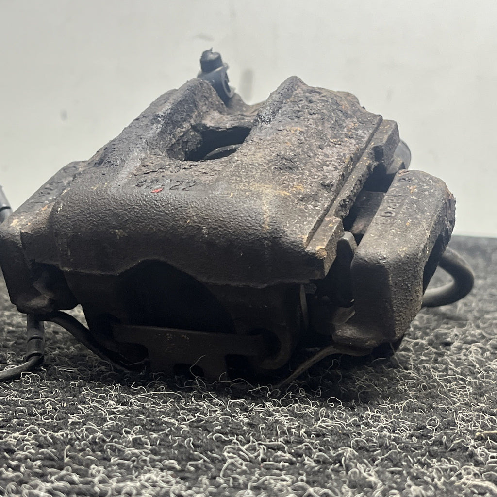 ☑️ 01-06 BMW E46 330i 330Ci RWD SET OF 2 REAR LEFT & RIGHT BRAKE CALIPER OEM