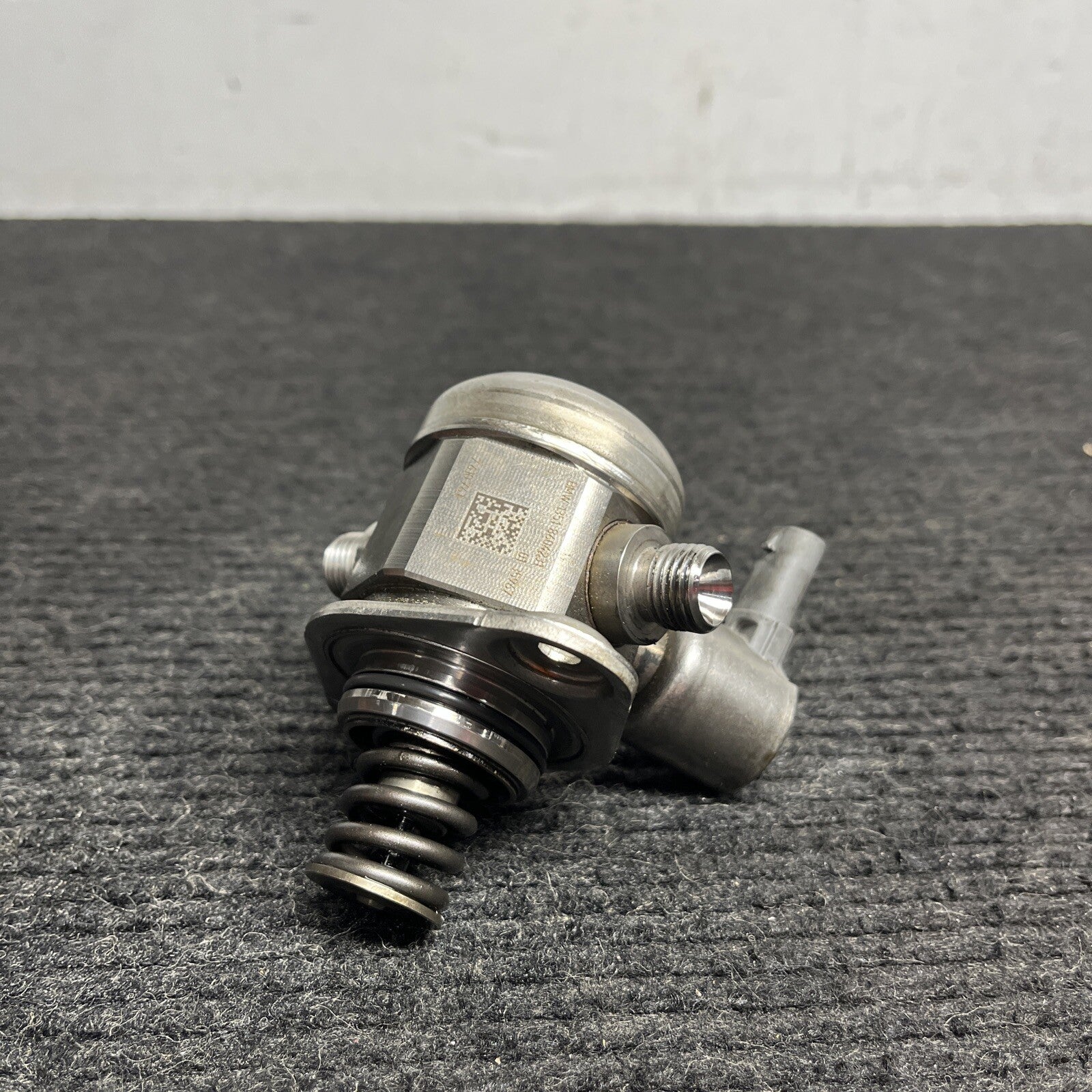☑️ 11-16 OEM BMW E92 F30 F10 F13 F22 X1 X6  N55 HPFP High Pressure Fuel Pump
