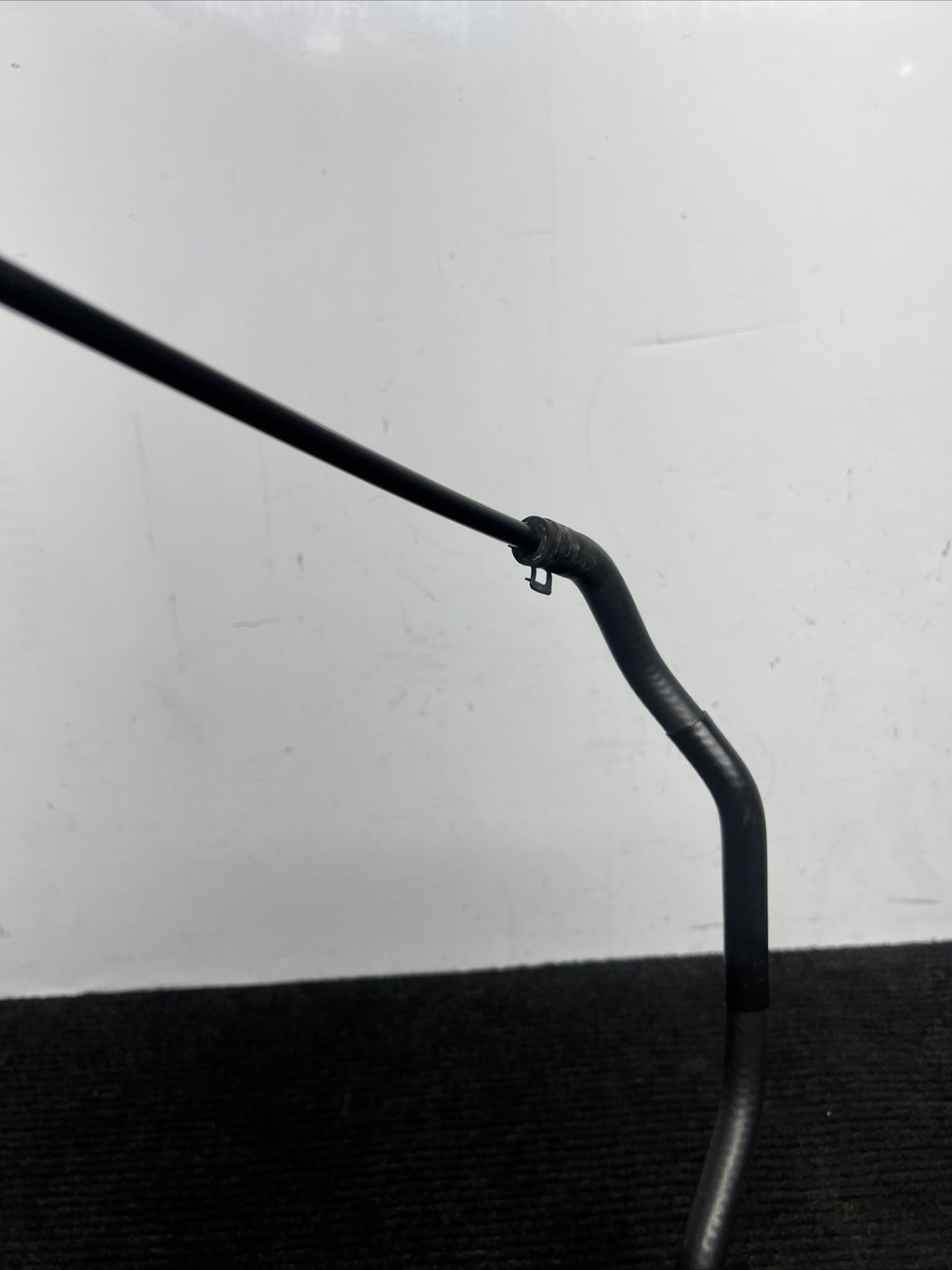 ☑️ BMW 2006-2013 E90 E92 E82 UPPER RADIATOR COOLANT HOSE COOLING LINE OEM