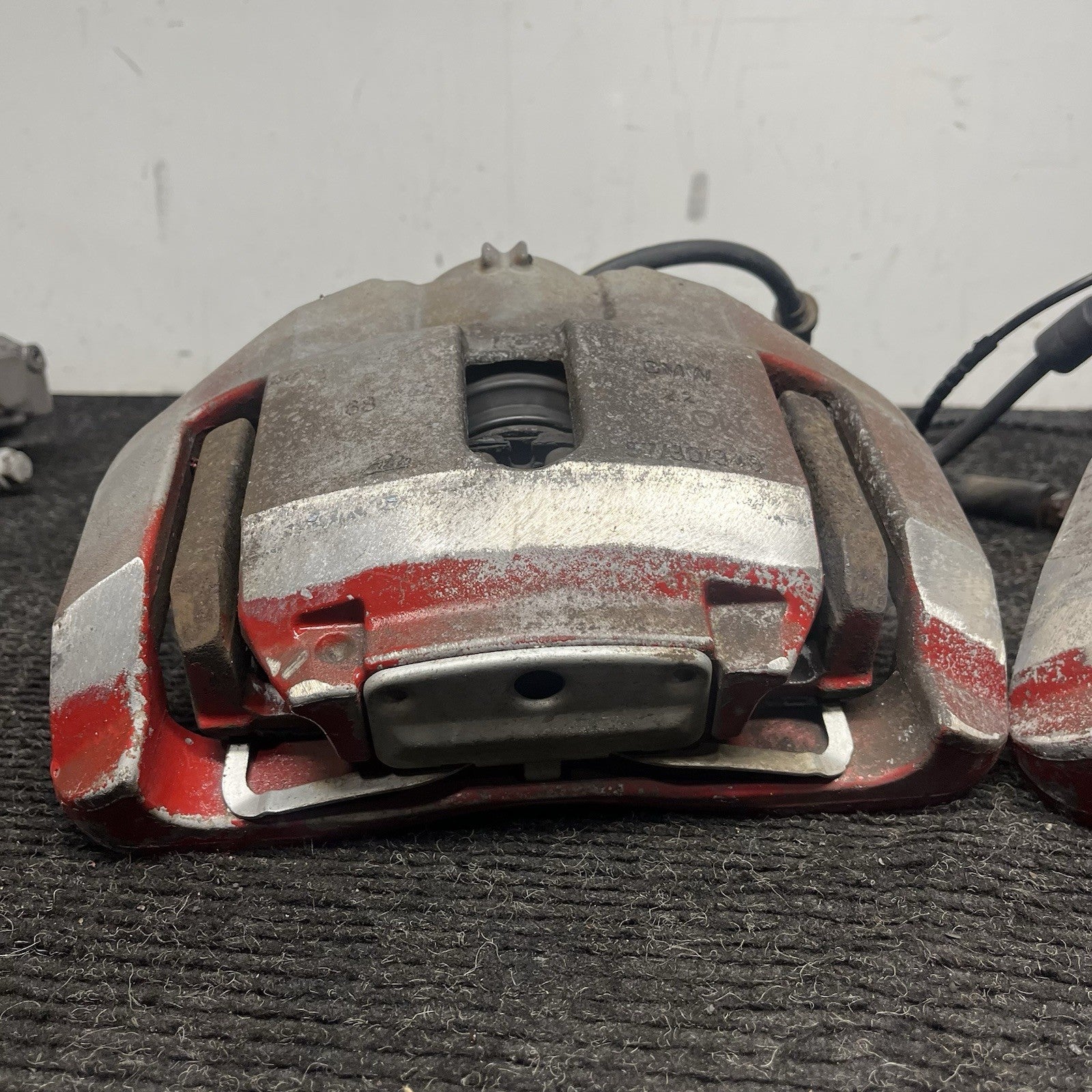 ☑️ 06-11 E90 E91 E92 E93 E84 335 Z4 BMW 335i Front Brake Caliper Set OEM