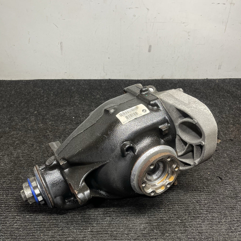 ☑️07-13 BMW E82 E88 E90 E92 135 335 Rear Axle Manual Differential 3.08 Ratio OEM