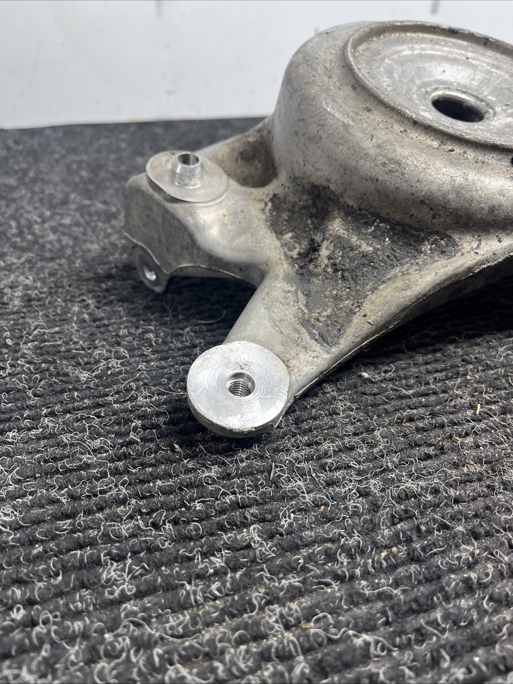 ☑️ 2009-2017 AUDI Q5 SQ5 - Front Strut Mount 8K0412383F