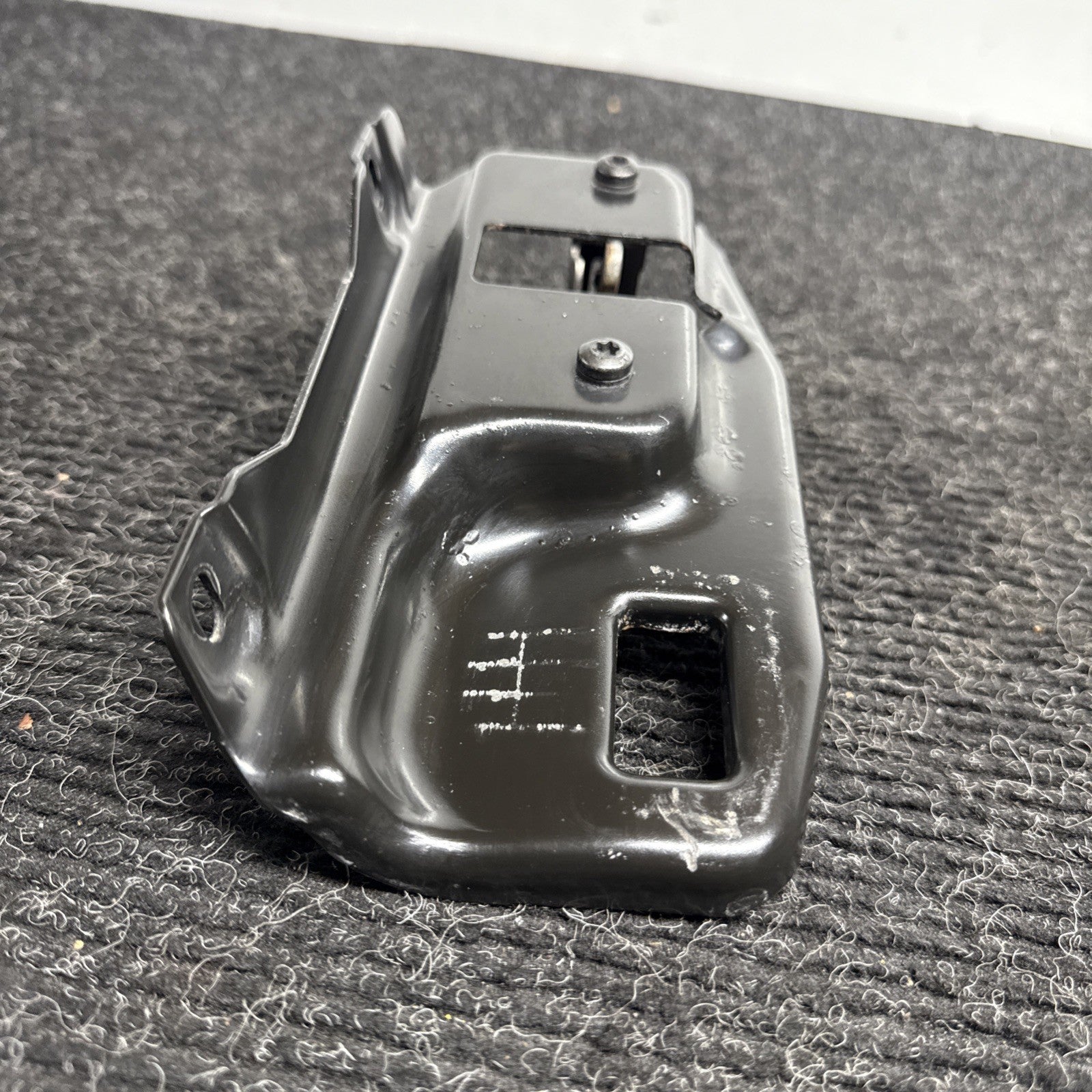 ☑️ 08-13 BMW E82 E88 135i 128i Hood Latch Release 1859512007