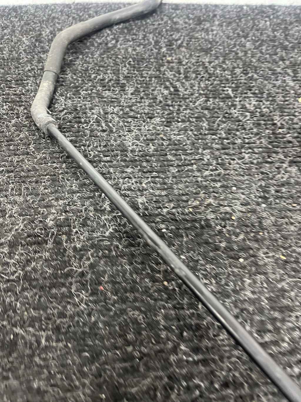 ☑️ BMW E88 E90 E92 135 335 N54 Upper Engine Radiator Coolant Hose Pipe Line OEM