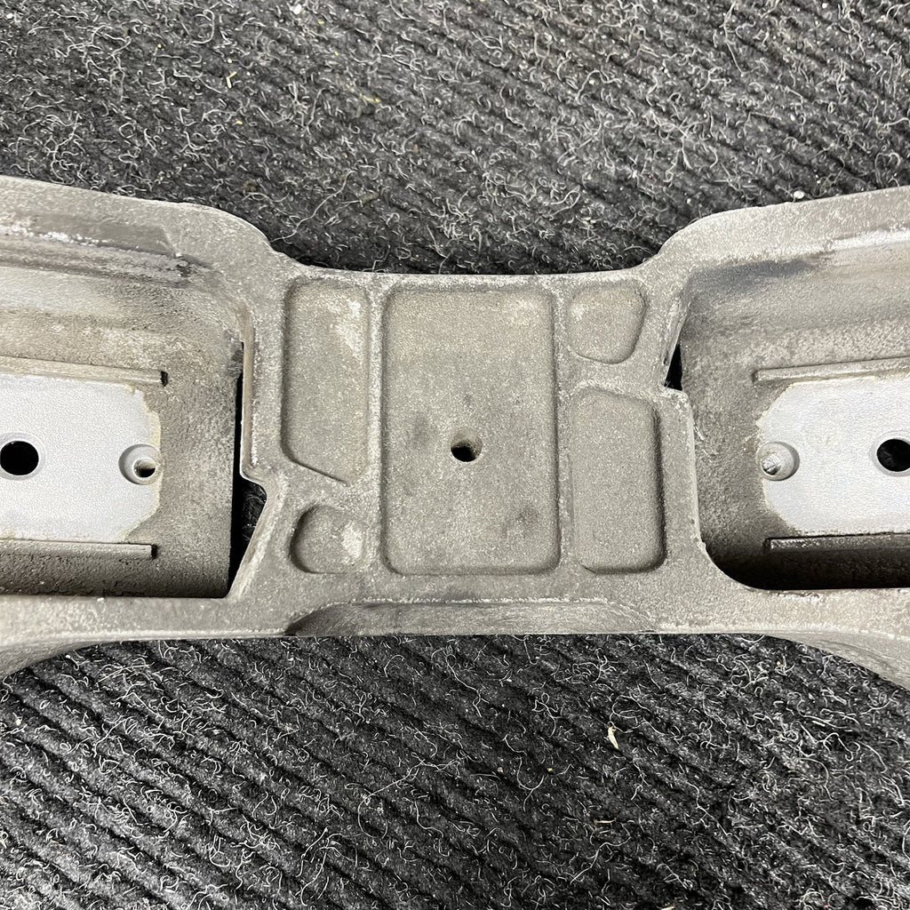 ☑️ 08-13 OEM BMW E90 E92 E93 M3 DCT Transmission Mount Bracket Support Gearbox