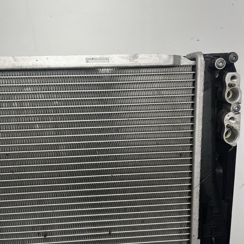 ☑️BMW E93 E92 E90 E82 328I N52 Engine Radiator Ac Condenser Assembly OEM