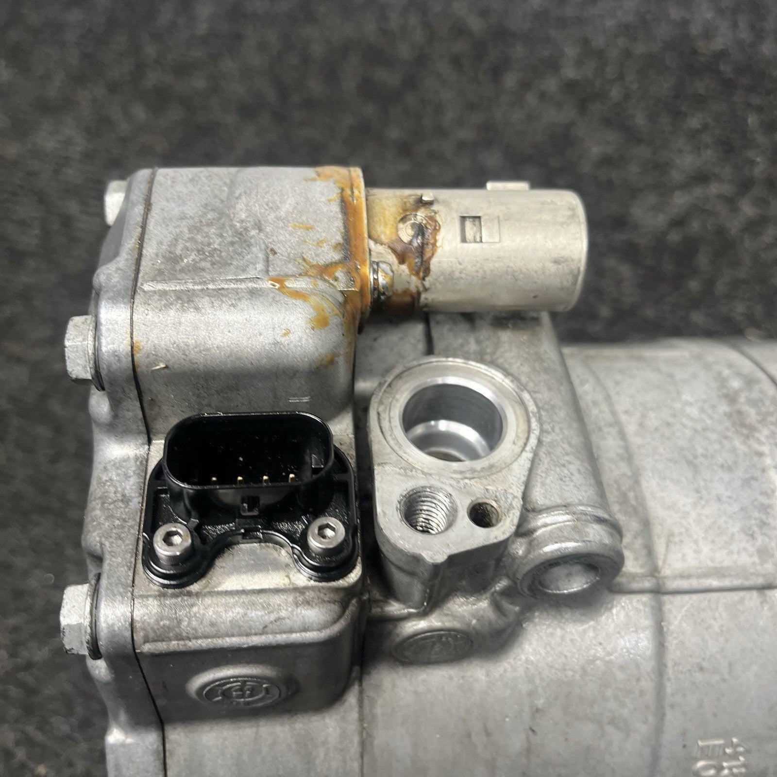☑️ 12-16 BMW ACTIVEHYBRID 335i- AIR CONDITIONING A/C COMPRESSOR PUMP