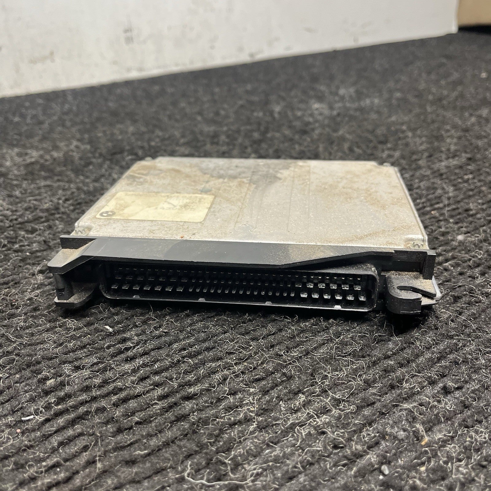 ☑️ BMW E36 18 Button On Board Computer OBC 8357684 92-99 323 325 328 M3