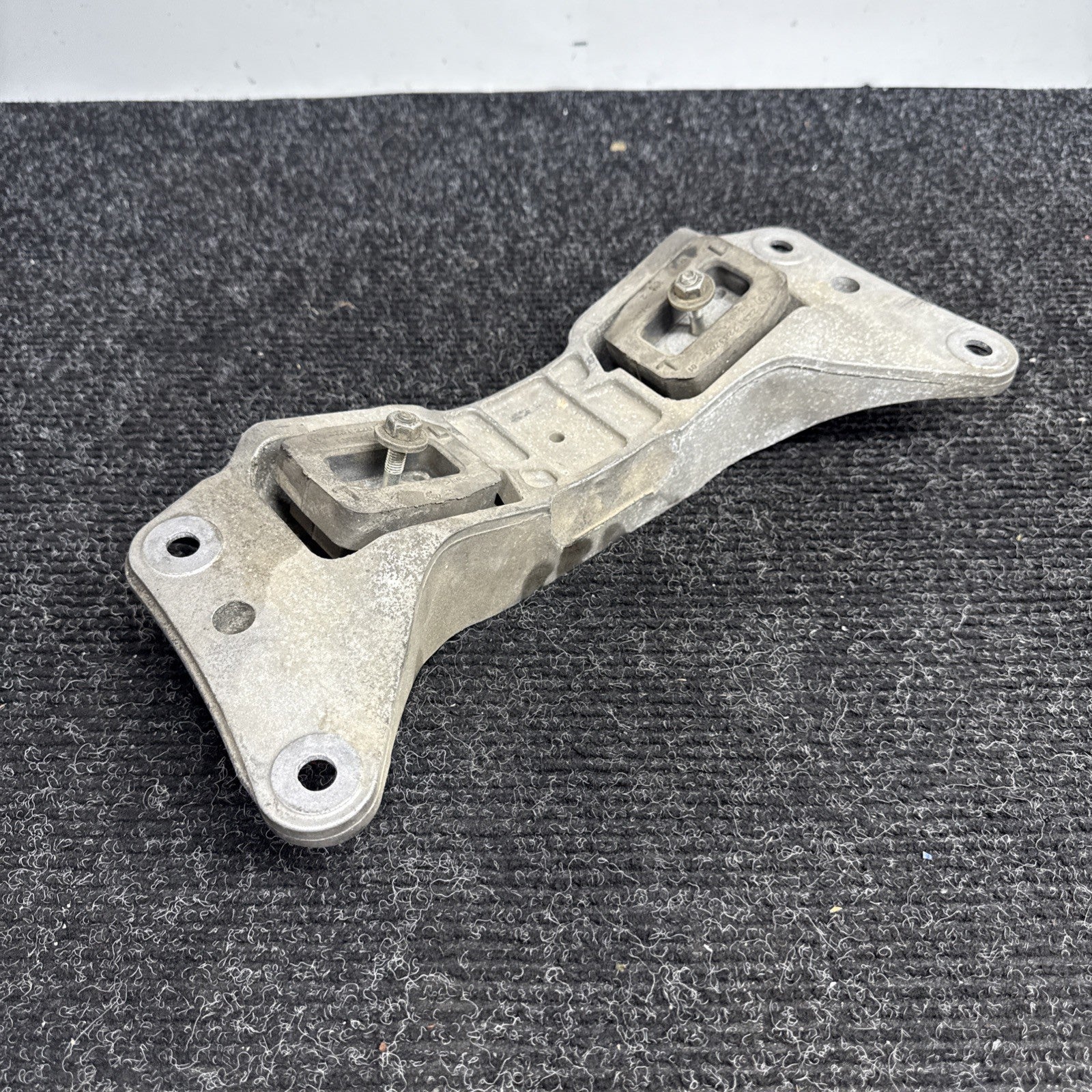 ☑️ DCT Transmission Gearbox Support Bracket 08-13 BMW E90 E92 E93 E9x M3