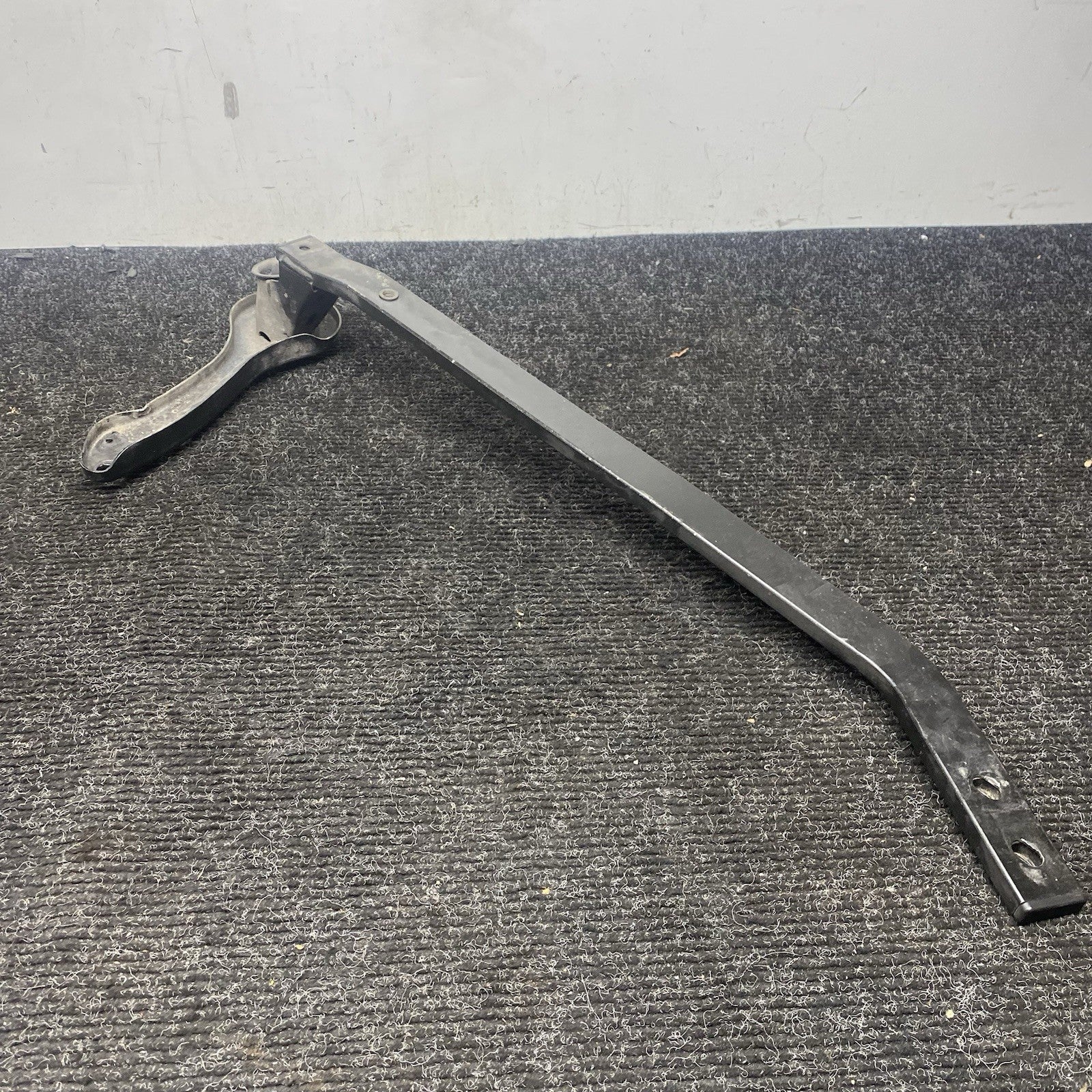 ☑️ 08-13 Bmw E90 M3 Rear Left Suspension Reinforcement Rod Bar Brace Oem