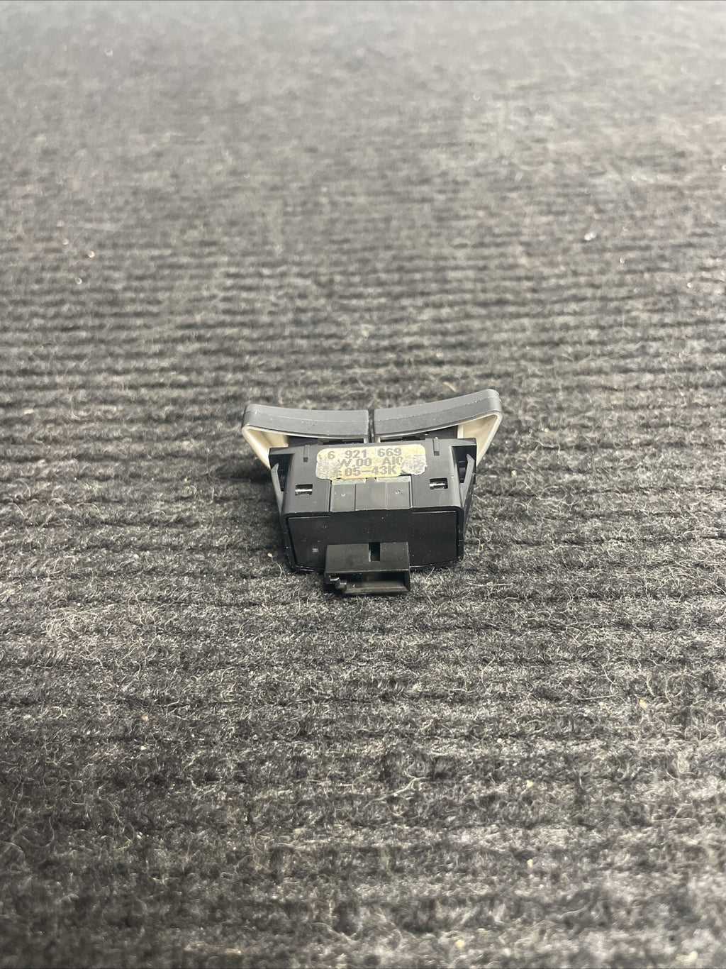 ☑️ OEM BMW E60 E61 E63 E64 Center Console Voice Menu Command Control Switch Unit
