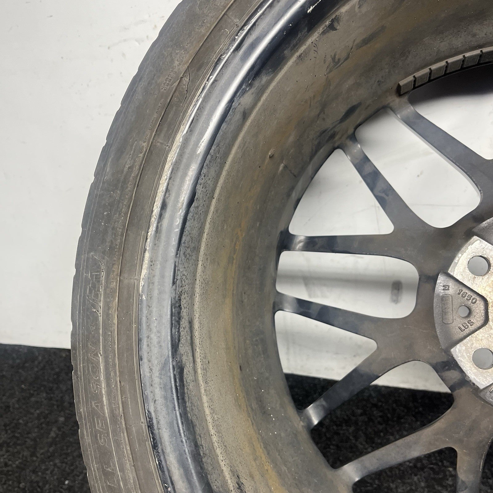 ☑️ APEX ARC-8 WHEEL RIM TIRE 19 X 9 ET 28 BLACK MICHELIN PS AS4 235/40/19