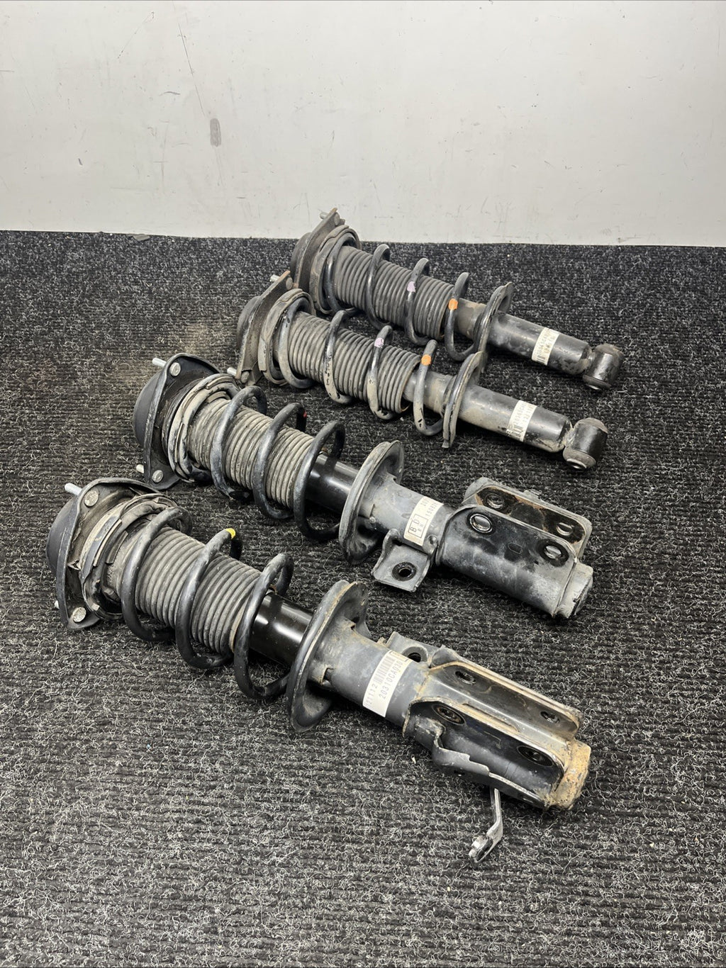 ☑️ OEM Springs & Struts Suspension Subaru BRZ Toyota 86 Scion FRS