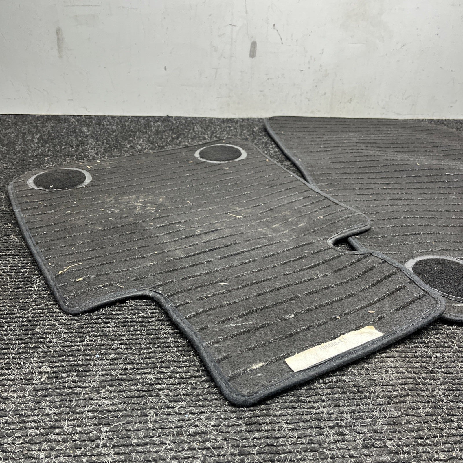 ☑️ Bmw Black Floor Mats Set Part Number 106480-11 OEM 3 And 5 Series
