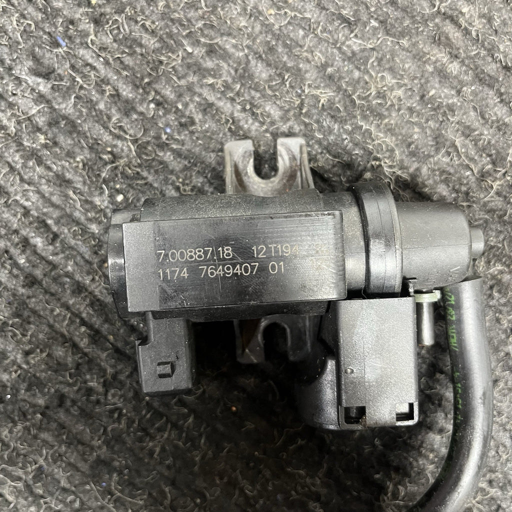 ☑️ OEM BMW E82 E92 F30 F10 Turbo Charger Air Pressure Boost Solenoid Valve N55