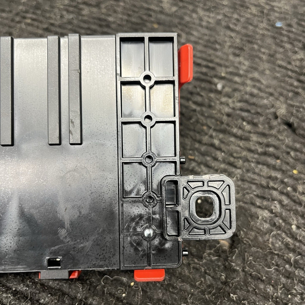 ☑️ BMW F20 F22 F30 F32 Power Distribution Fuse Box OEM 922775204
