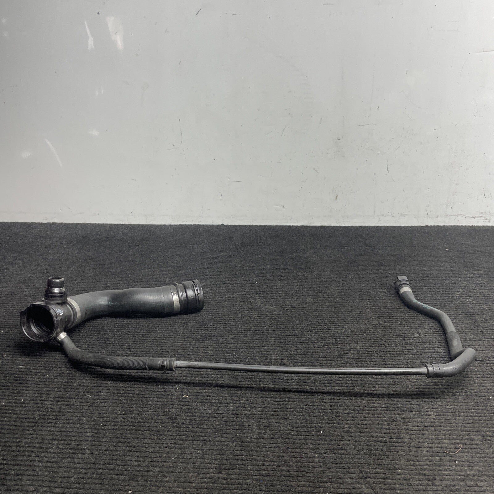 ☑️ 08-10 BMW E60 535i N54 Upper Radiator Coolant Hose Pipe Line 7599452 OEM