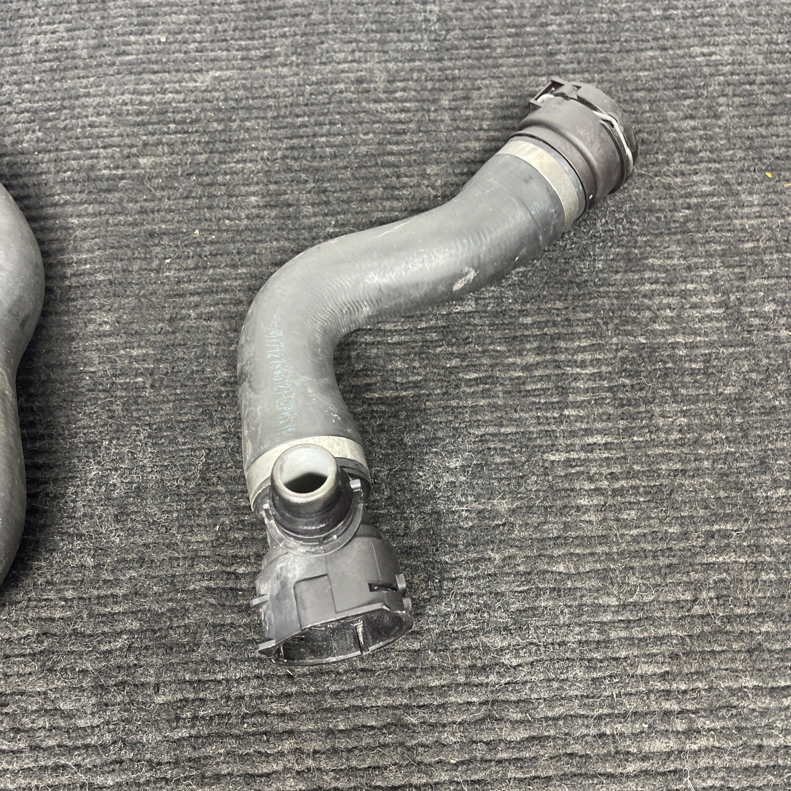 ☑️ 2011-2013 BMW E82 E90 E92 E93 N55 Upper & Lower Radiator Coolant Hose Pipe