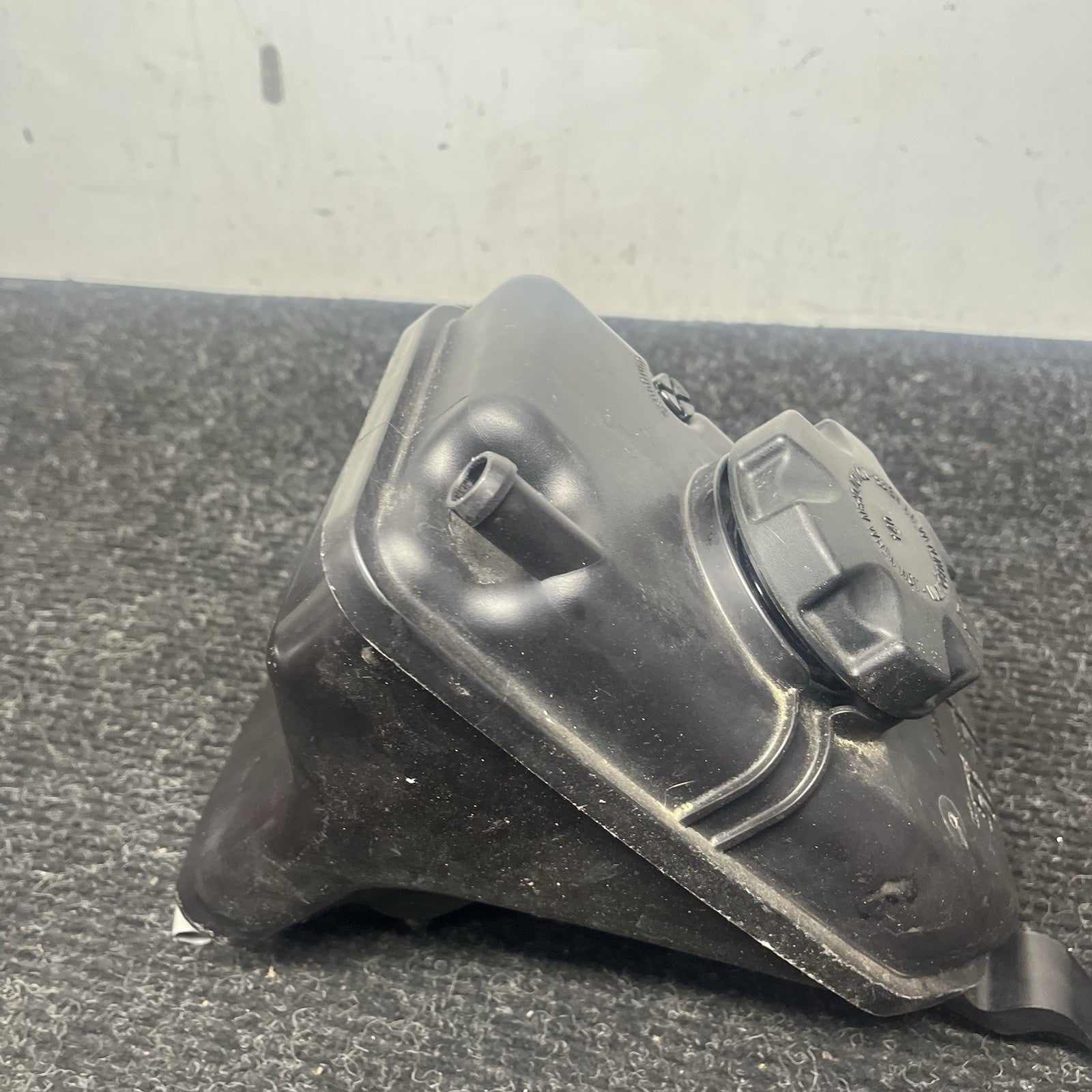 ☑️08-13 OEM BMW M3 E90 E92 E93 Coolant Water Expansion Tank Reservoir S65 Engine