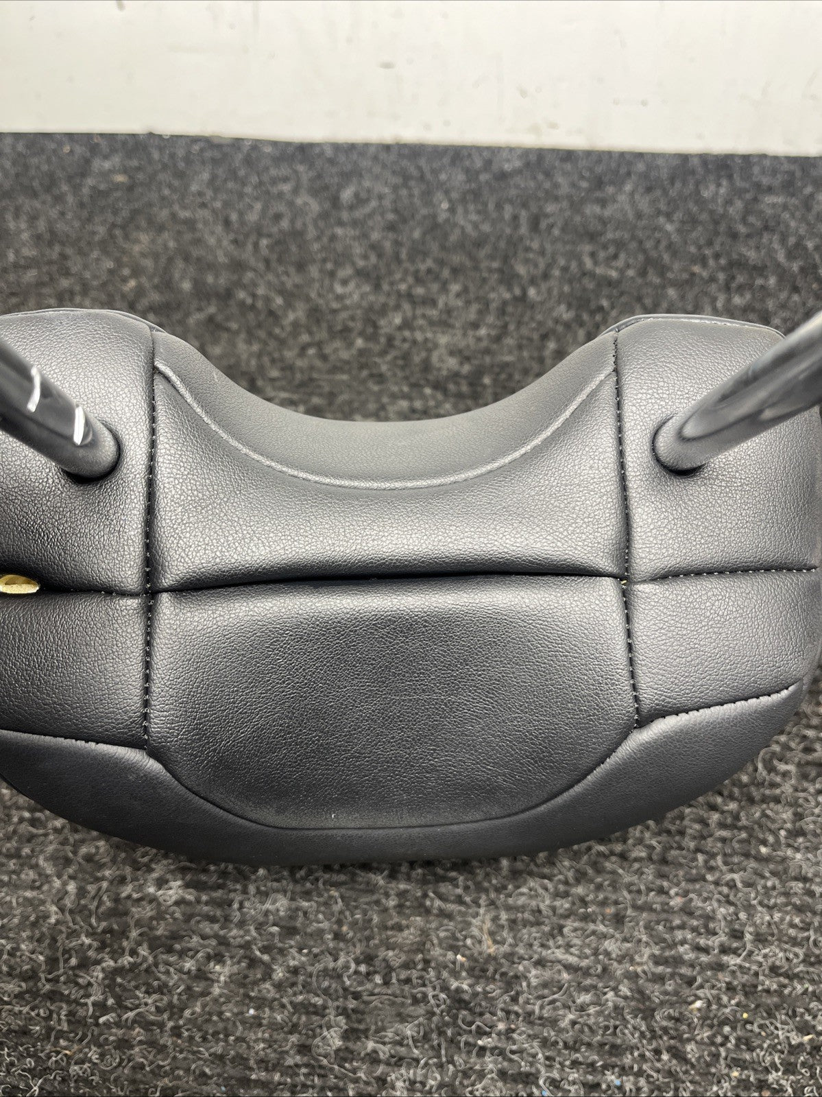 ☑️ 2013-2018 SCION FRS GT86 FRONT SEAT LEATHER RED STITCH HEAD REST