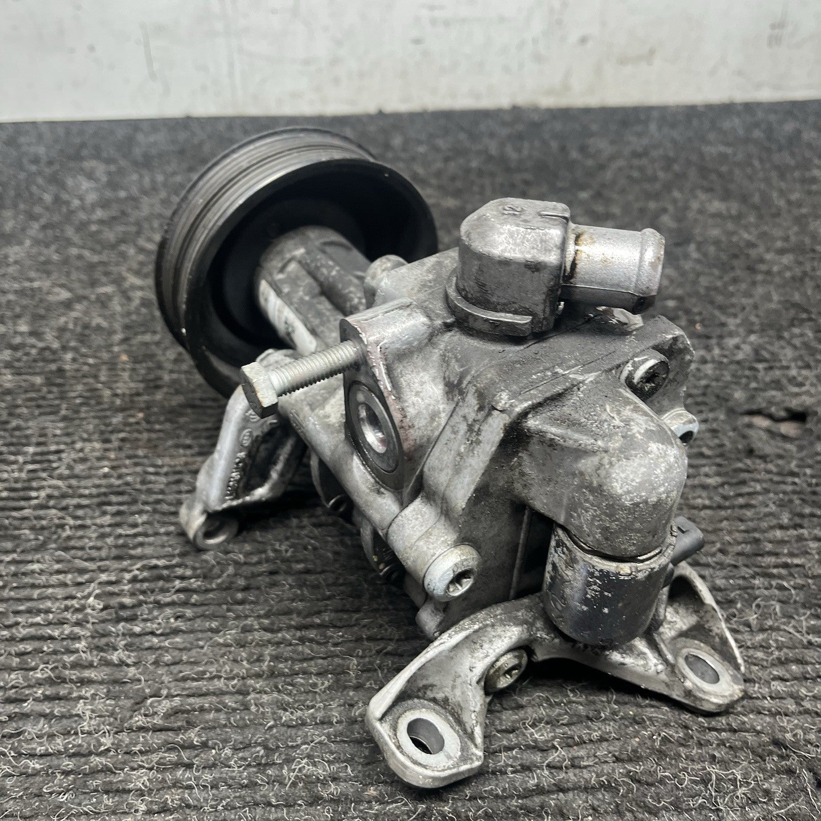 ☑️ 11-14 BMW E70 E71 X5 X6 35XI N55 Power Steering Hydraulic Pump Pulley OEM