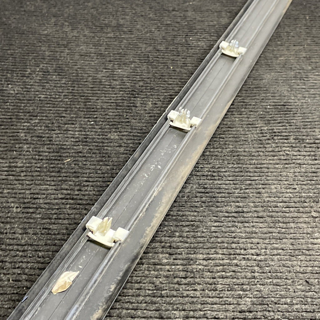 ☑️ BMW E36 Coupe Right Off Side Door Moulding M Sport Trim OEM 2251379