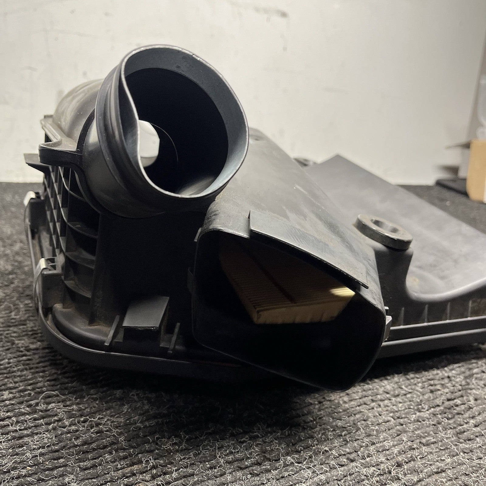 ☑️ 07-13 OEM BMW E82 E88 E90 E92 E93 335 N54 AirBox Air Box Filter Housing